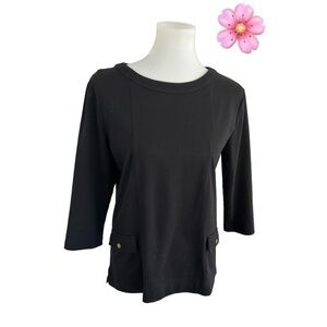 Links three-quarter length sleeves front pocket tunic style top